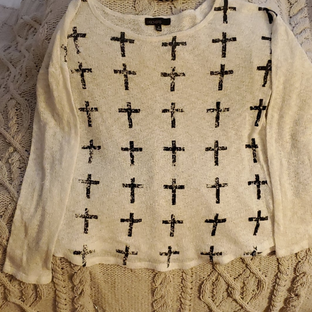 White&black Cross light weight sweater - Picture 2 of 6